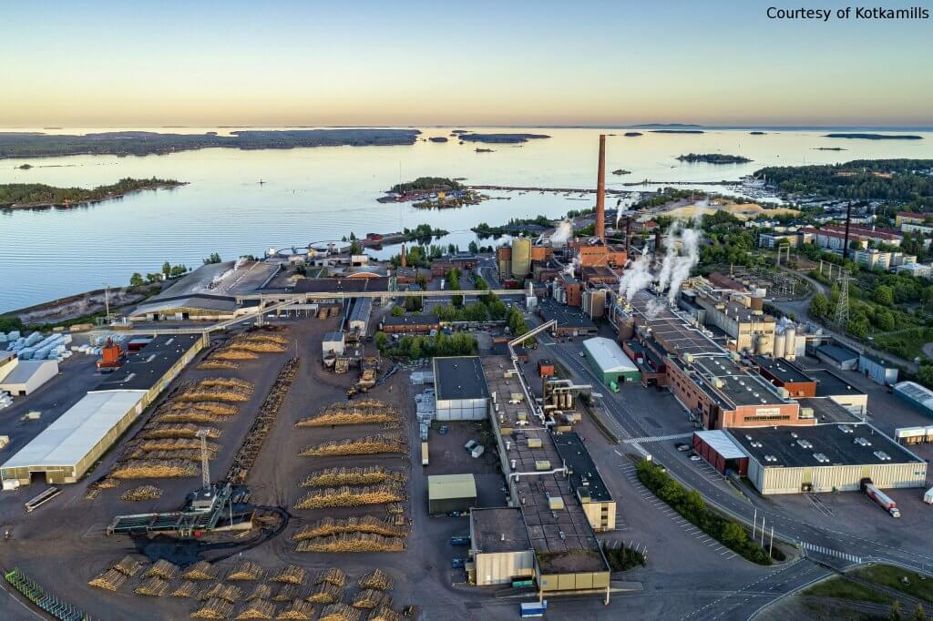 Aerial image of Kotkamills pulp mill. Usage by courtesy of Kotkamills.